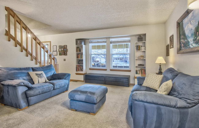 4BR Spacious & Comfortable Mid-term & Corporate Rental - Photo 23