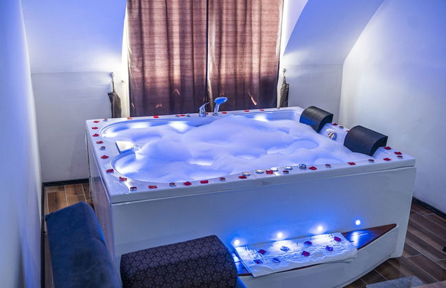 Ayya Suite Hotel - Photo 9