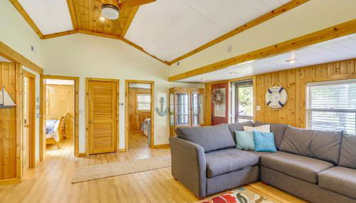 Waterfront Port Clinton Cottage with Fire Pit! - Foto 4