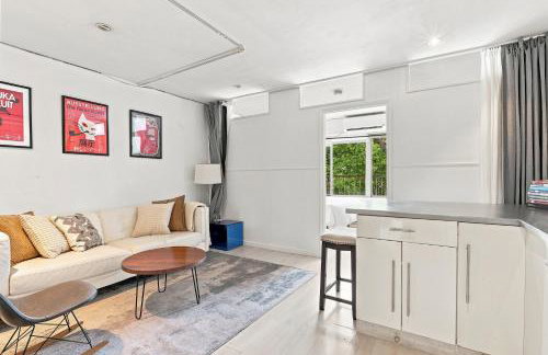 Bright and spacious apt 2 bedrooms - Monthly - Photo 19