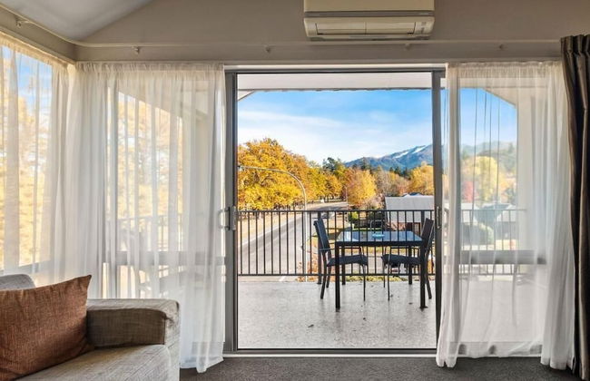 Clear Ridge Apartments - Photo 9