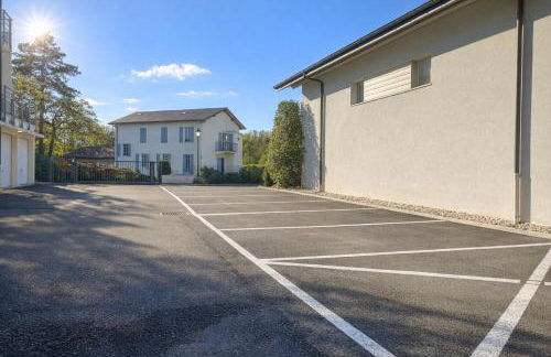 T2 de 56m2 - Genève à 5 min- Parking Privé Gratuit - Photo 32