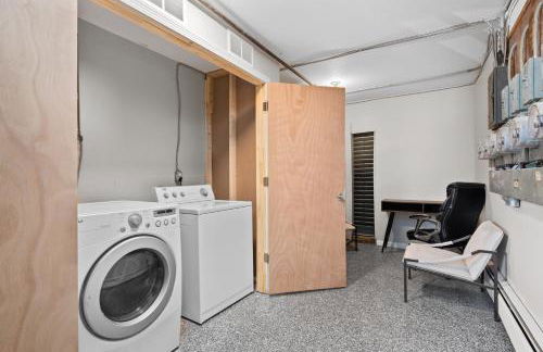 Spacious 2BR Flat, King Bed, Downtown Mt Clemens - Foto 38