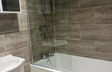 Albert House - Photo 10