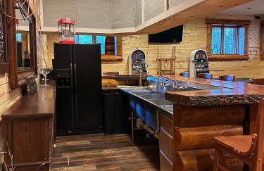 Evergreen Haven Lodge and Bunkhouse - Foto 19