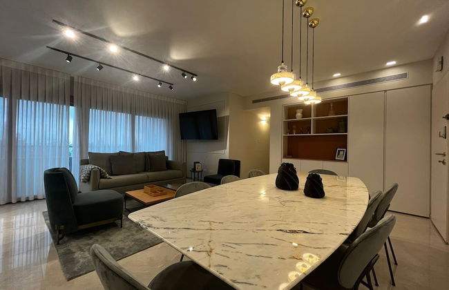 King David - Photo 30