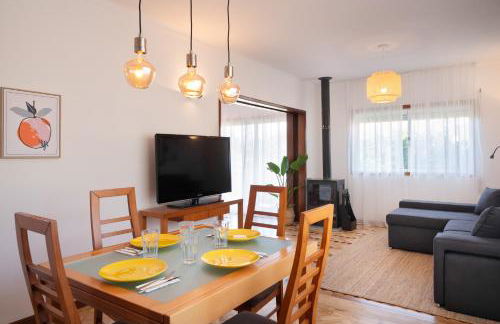 KING SIZE Bed with Air Conditioning near the BEACH & FREE Street Parking - Foto 20