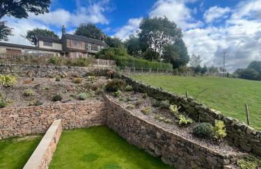 Staycation 3-bedroom home with panoramic views free off road parking - Foto 40