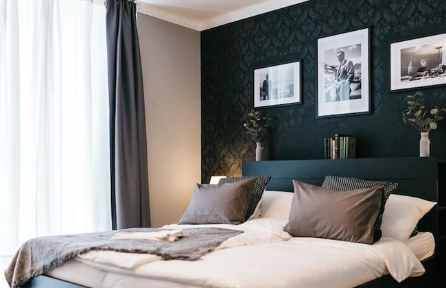 YoHome - Luxury Downtown Apartment - Photo 3