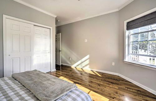 Charming Spring Lake Retreat, 1 Mi to Beach! - Foto 12