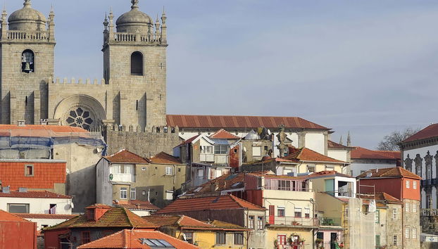 Tour pelo Porto com degustação de vinhos