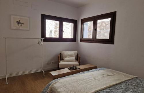 Habitación doble con baño grande privado en piso compartido - Photo 4