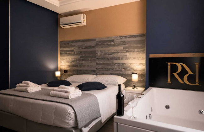 Royalty room spa - Photo 28