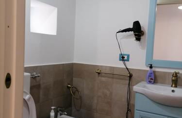 "la casa dell'architetto" con terrazza panoramica in centro storico e a due passi dal porto - Foto 10