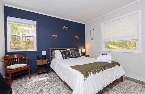 Bryce Chalet - Hot Tub, Game Room, Fire Pit, Pets - Foto 17