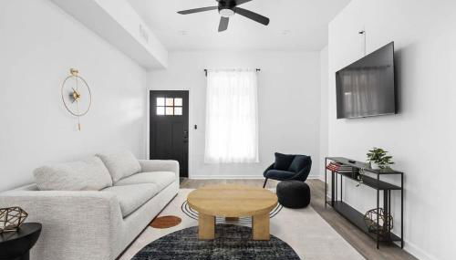 Full Duplex Retreat-Two Homes Near Eastside- Family Friendly - Foto 4