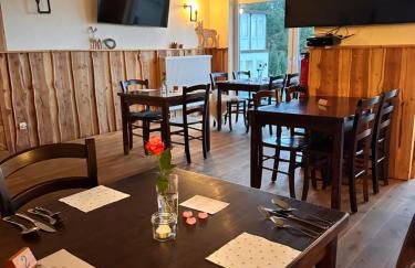 TreffPunkt Gruppenhaus für 22 Personen mit großem Aufenthaltsraum und Küche - Foto 2