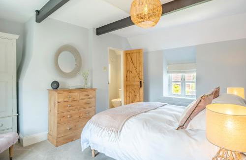 Sandstones - Photo 34