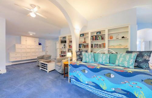 Penthouse Private Balconies Beach and Water Views - Foto 19