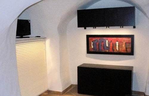 A stone tower 1 - Foto 3