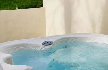 Secluded cottage with hot tub - Foto 4