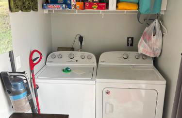 Destin-y 30A Beach Retreat Self Checkin - Huge Private Backyard Deck with Outdoor Shower - Foto 26