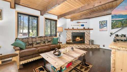 Bear PAC Hideout - Walk to Alpine Slide and only minuetes to The Village! Billiards and foosball! - Foto 1