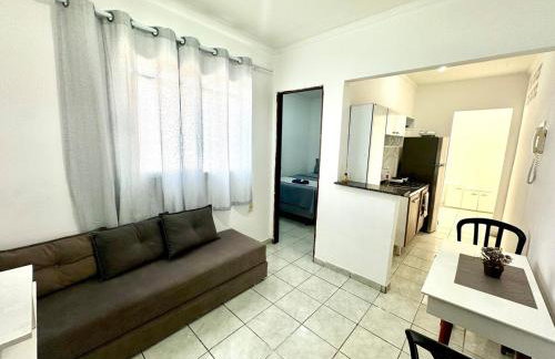 09 APT Completo Climatizado com AR-condicionado, Garagem , SmartTV, Wifi, Bem localizado area Central 1 min Rodoviaria de Petrolina - Foto 1