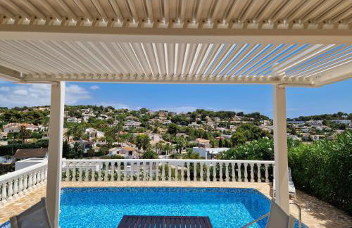 Renovierte Villa mit privatem Pool fußläufig zum Meer - Foto 8