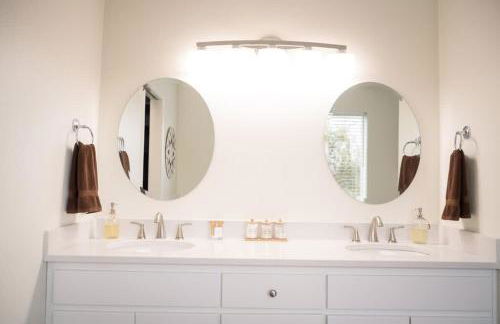 Villa with Hot Tub, Firepit and Game room - Foto 79