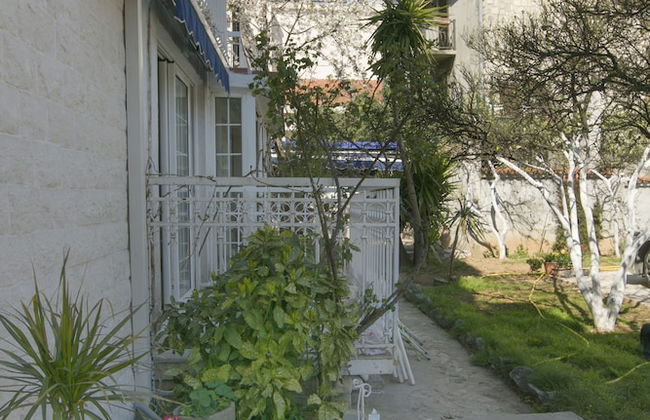 Marinero Apartments - Photo 12