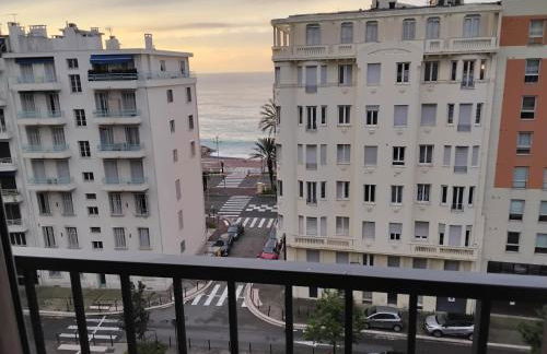 Près de la promenade - Foto 2