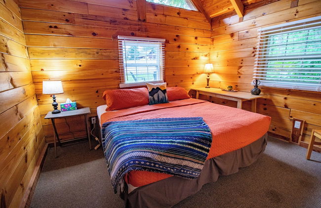 Kozy Haven Log Cabin Rentals - Foto 31