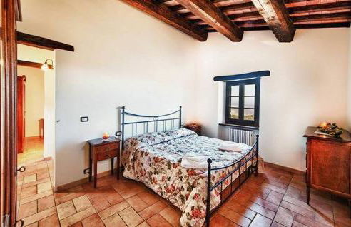 Pet Friendly Apartment In Sant'angelo In Vado - Foto 5