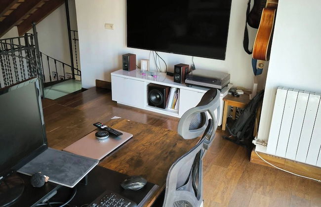 Charming Rustic Duplex Penthouse - Foto 45