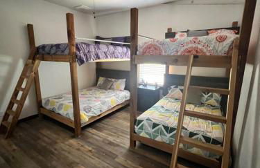 Lakefront-Private Dock-Lakeview-Sleeps 22 plus - Foto 60