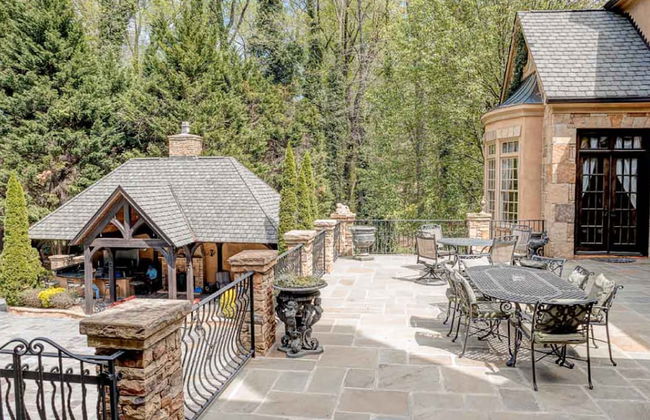 Lions Gate Estate in Sandy Springs - Foto 7