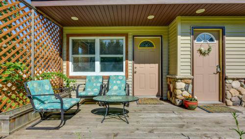 Dog-Friendly Watertown Vacation Rental with Deck - Foto 2