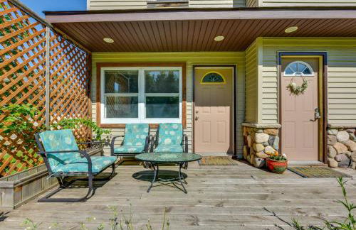 Dog-Friendly Watertown Vacation Rental with Deck - Foto 2