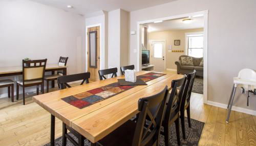 The Gray House by Gallaudet 4 BR 3 BA - Foto 1