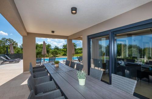 Villa Silente, modern and luxurious villa hugged by nature - Foto 15