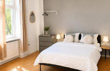 Großes 3-SZ Apartment im Herzen von Neukölln - Photo 1