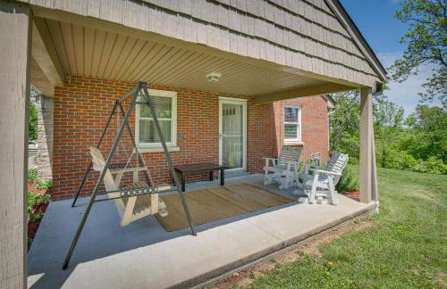 Home with Hot Tub and Deck about 3 Mi to Ark Encounter! - Foto 36