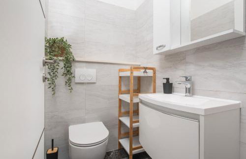 Luxury Villa Kristina with Heated Pool near Omis for 12 Guests - Foto 20