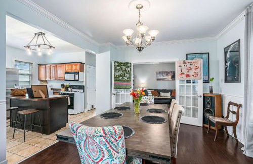 Steps from Journeyman in Downtown Valparaiso - Foto 1