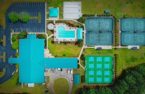 Lakefront McCormick Retreat with Patio and Views - Foto 34