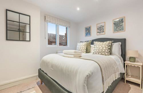 Chester Manor - 5 BR - Sleeps 10 - Free Parking - Foto 4