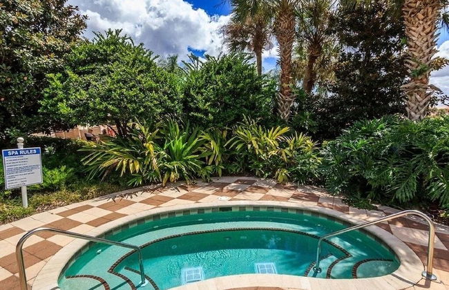 Luxury Villa With Large Private South Facing Pool 4 Bedroom Townhouse by RedAwning - Photo 18