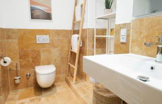 Park Avenue Apartments - Dom mit Stil - Küche - Parkplatz - WLAN - 65 Zoll TV - NETFLIX - Foto 16