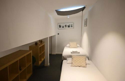 Homenfun Barcelona Vallcarca - Photo 3